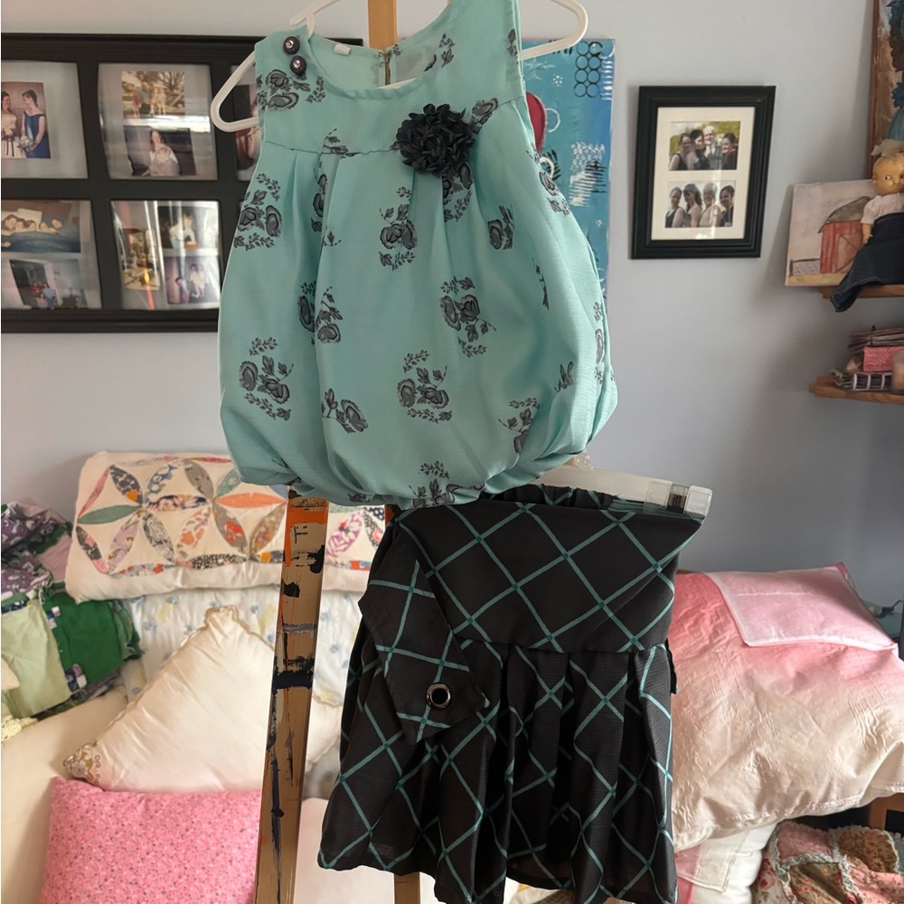 Girls, grey and light blue floral fancy skirt and top pair. Size 22